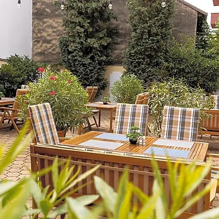 Palazzo Nocleg ze śniadaniem 3*