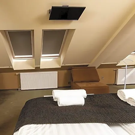 Palazzo 3*